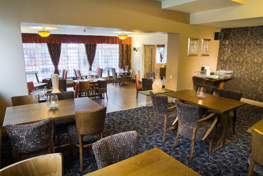The Black Bull Inn Sedbergh Bagian luar foto