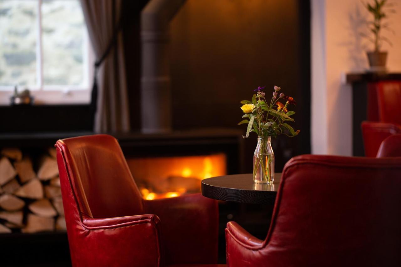 The Black Bull Inn Sedbergh Bagian luar foto